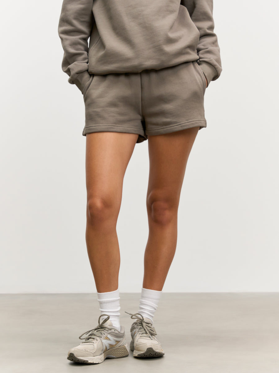 Womens Relaxed Jersey Short in Taupe