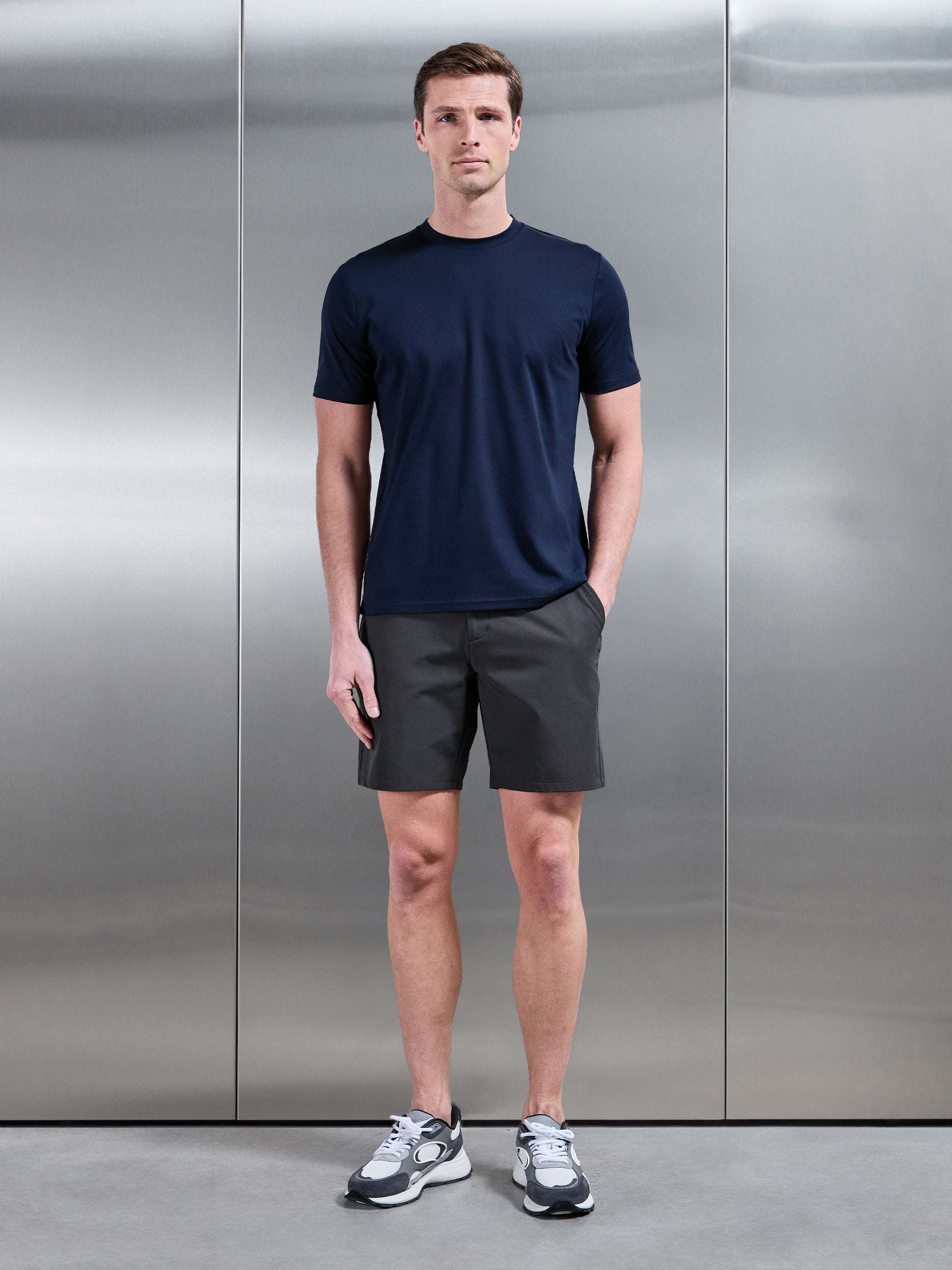Technical Stretch Chino Short in Grey