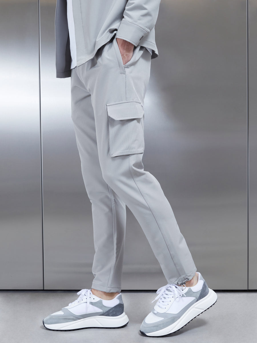 Technical Cargo Pant in Stone