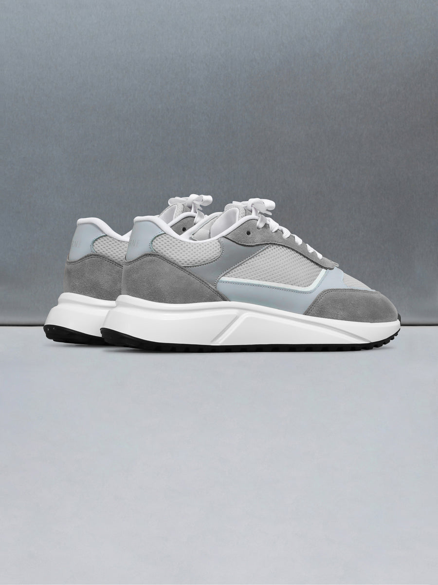 Technical Runner in Arctic Grey