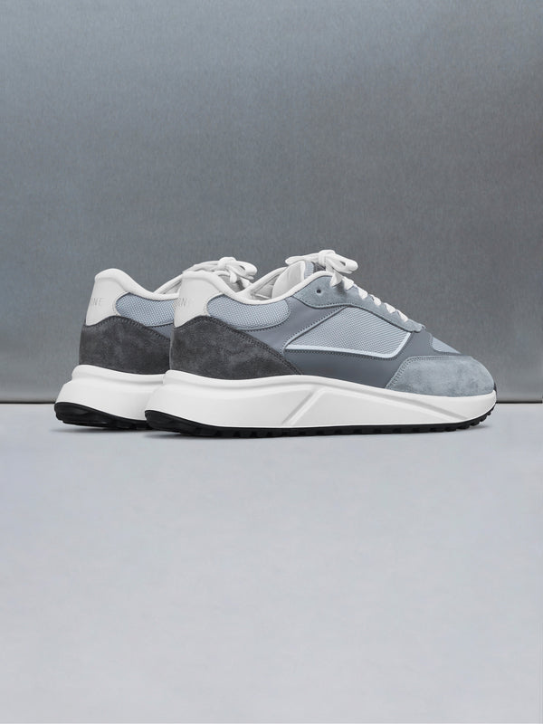 Technical Runner in Slate Grey