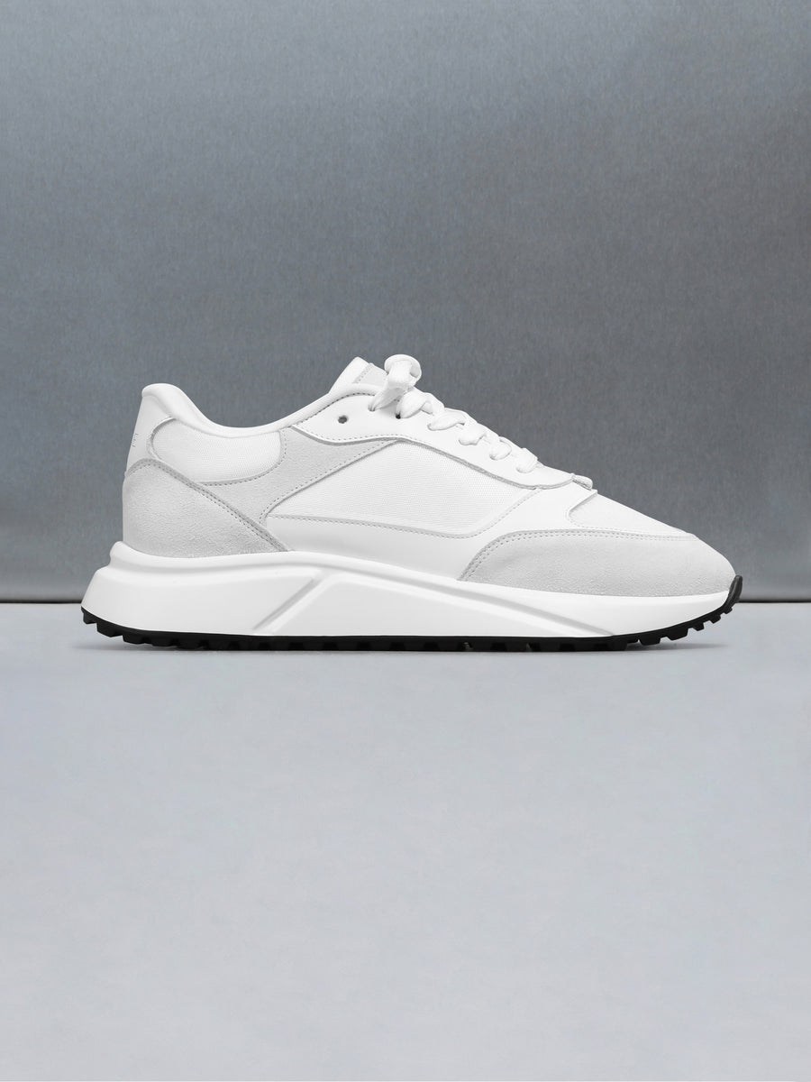 Technical Runner in Triple White