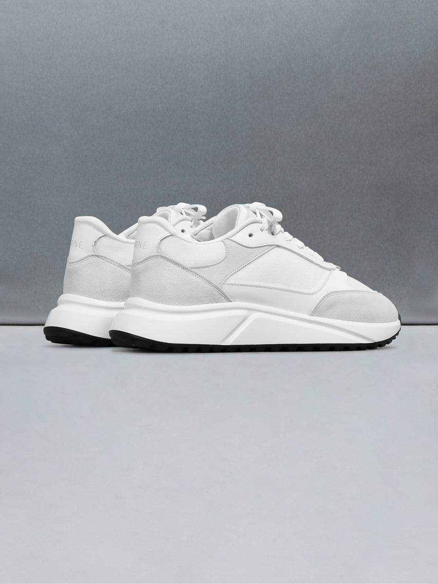 Technical Runner in Triple White