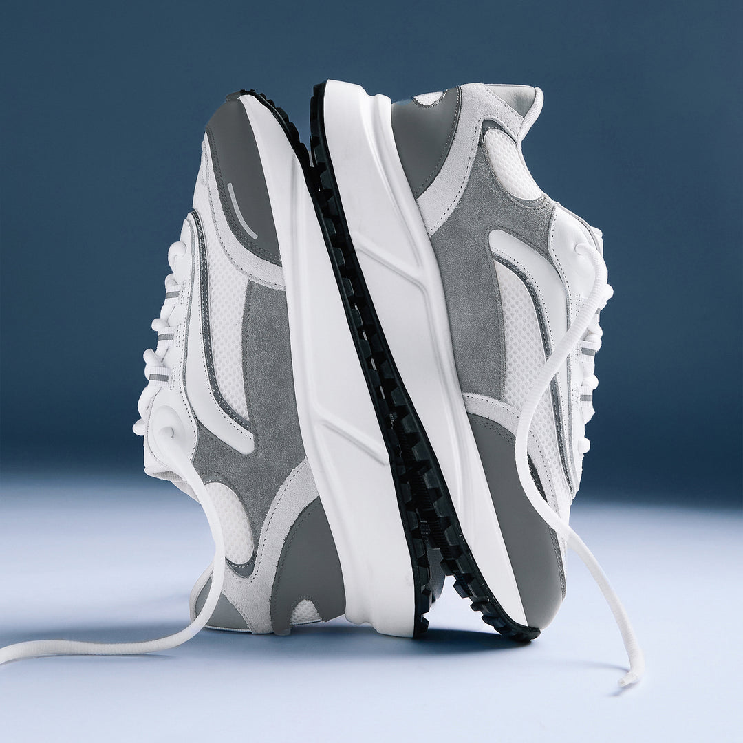 Technical Runner 2.0 in White Grey