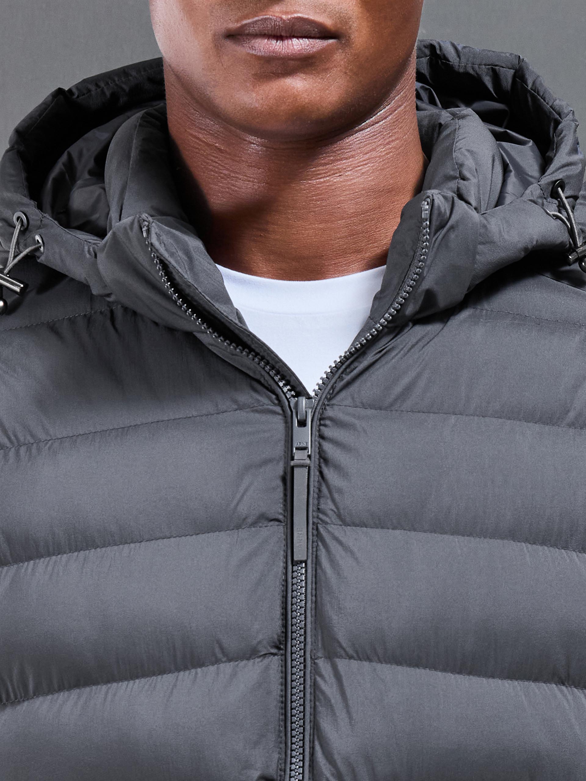 Technical Short Puffer Jacket in Grey