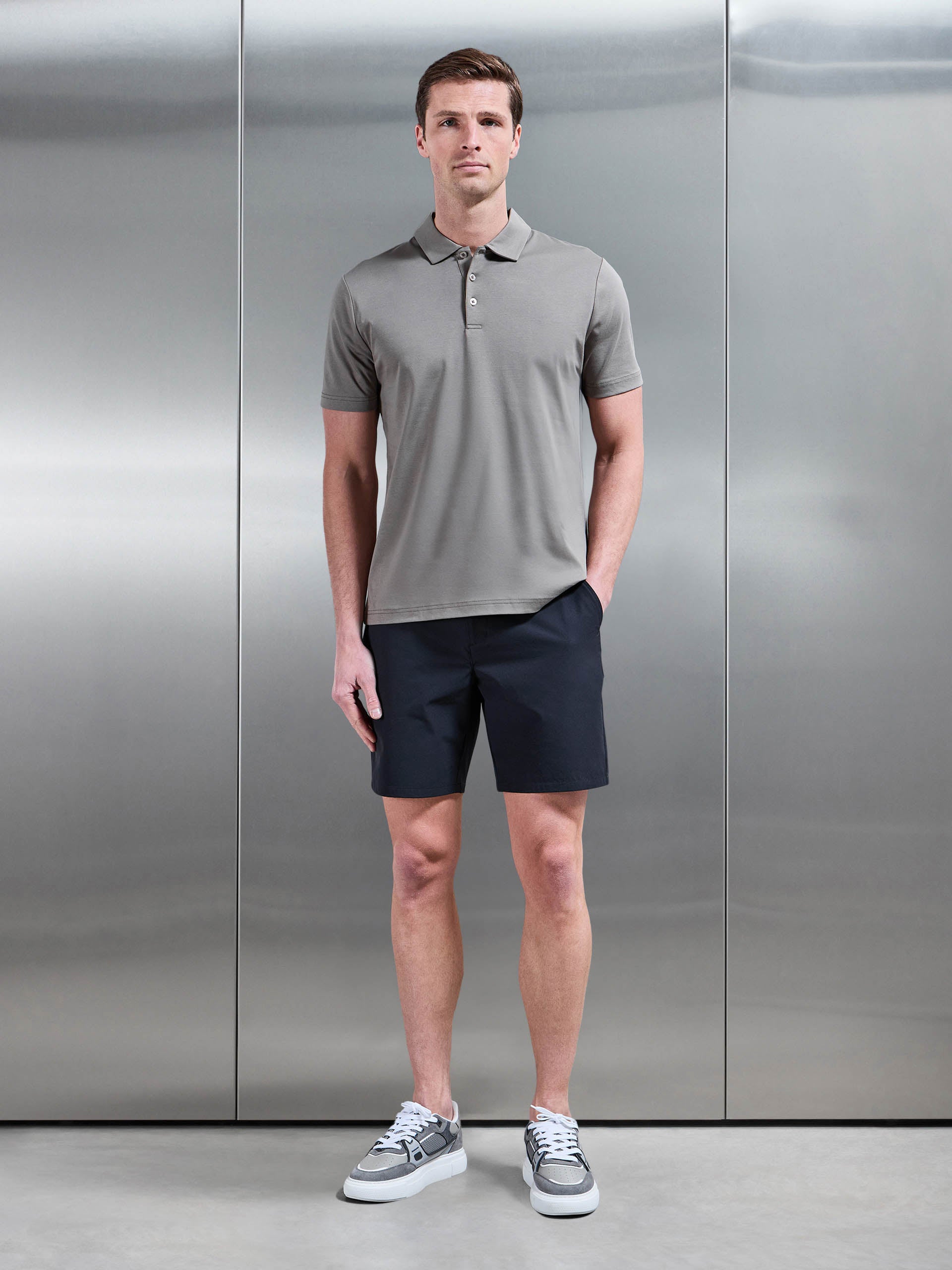 Technical Stretch Chino Short in Navy