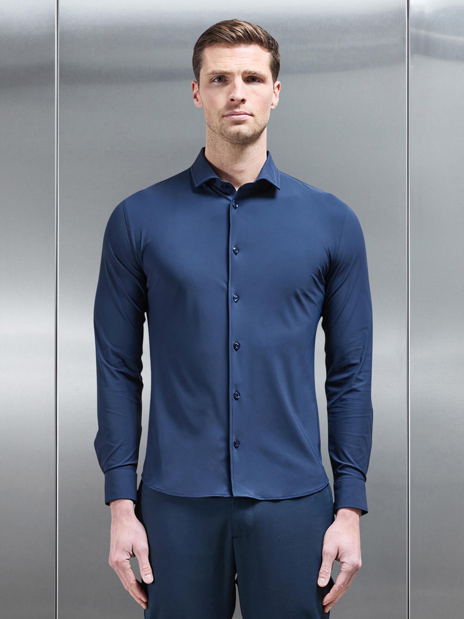 Technical Stretch Travel Shirt in Navy