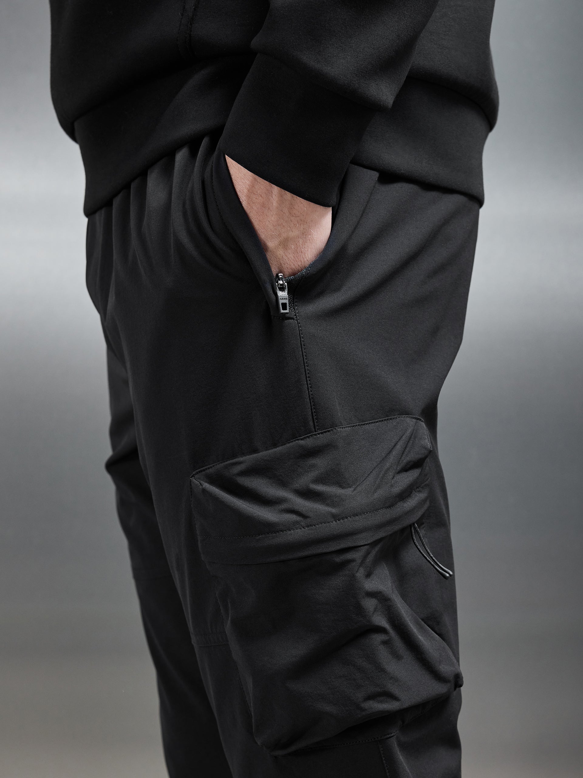 Technical 3D Cargo Pant in Black