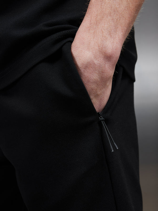 Technical Jersey Short in Black