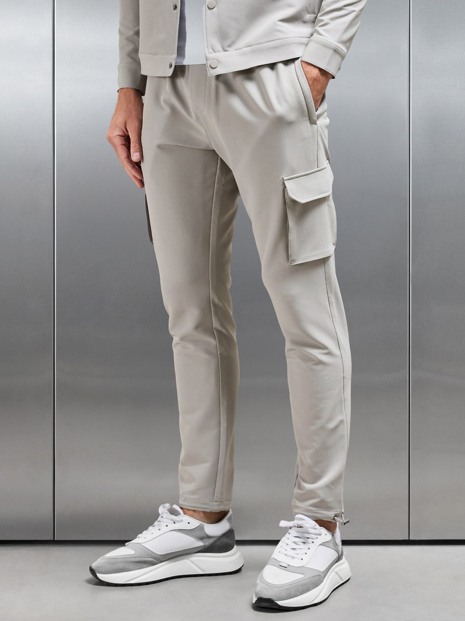 Technical Mid Weight Utility Cargo Pant in Stone