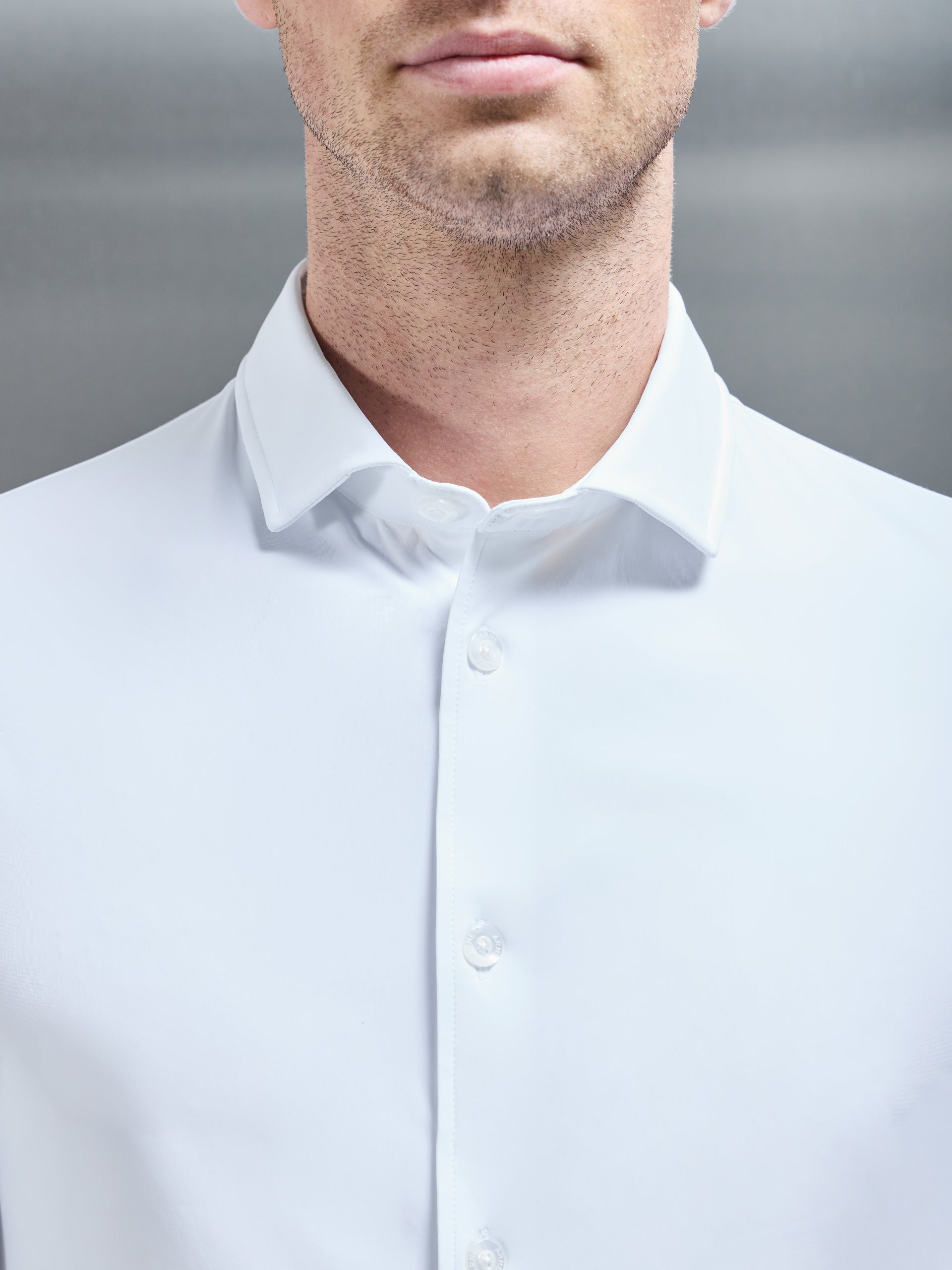 Technical Stretch Travel Shirt in White