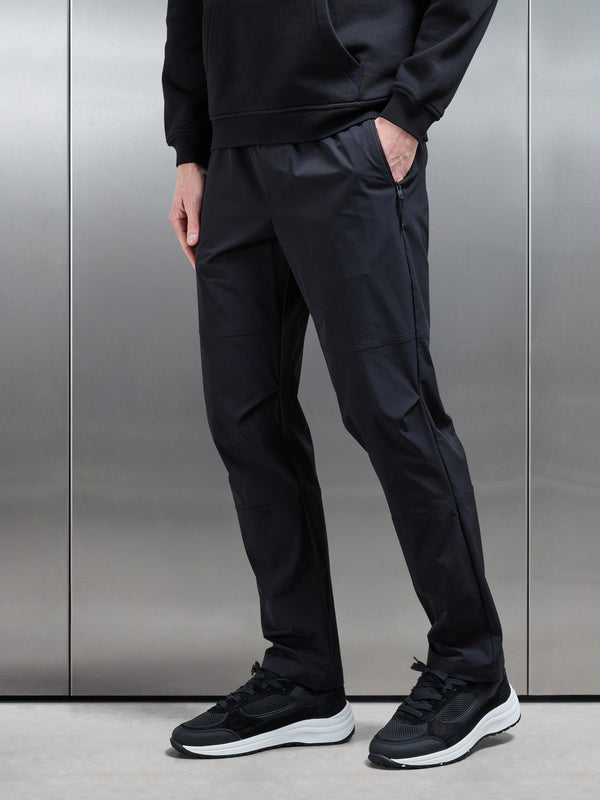 Technical Walking Pant in Black