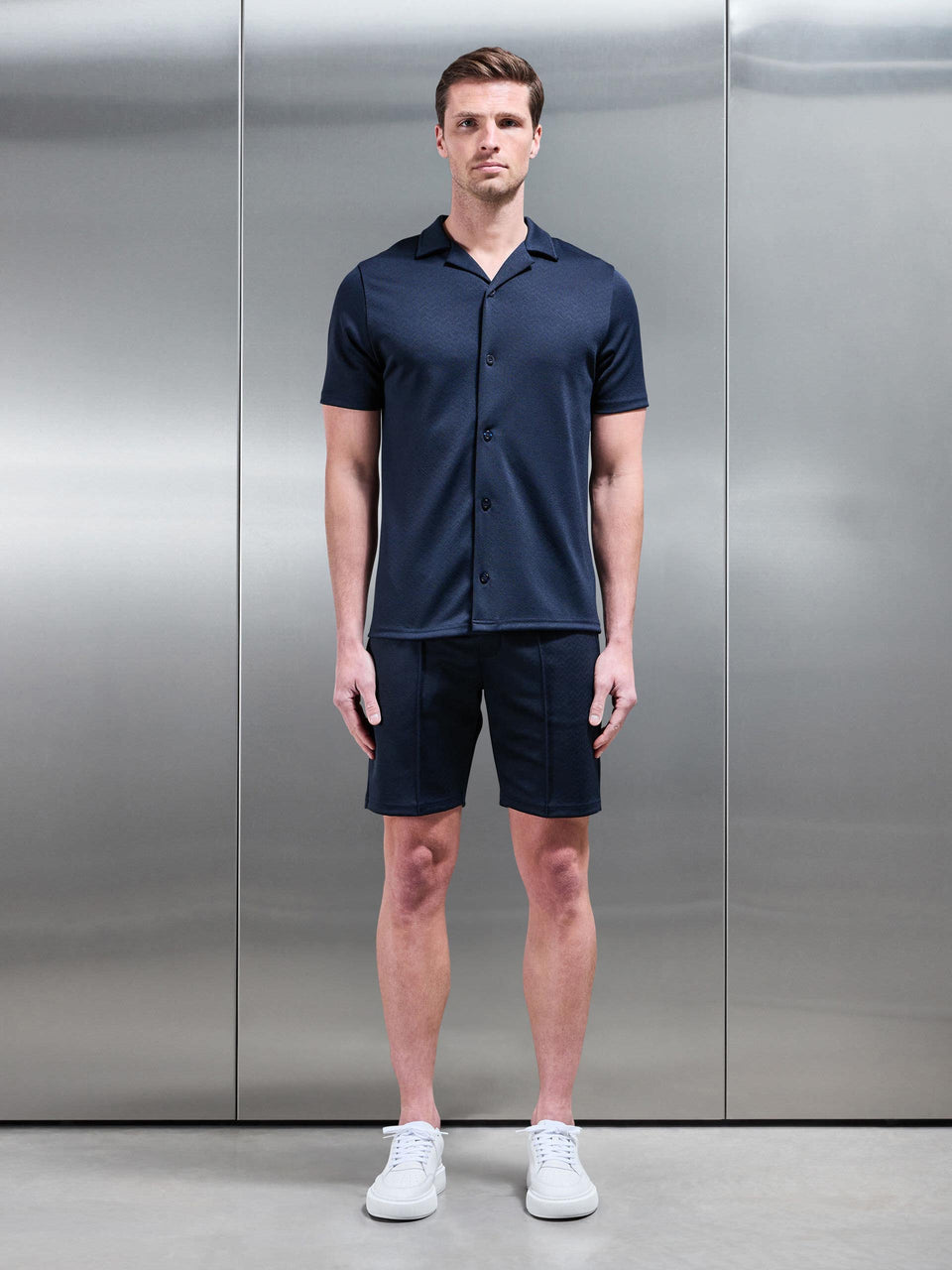 Textured Interlock Revere Collar Shirt in Navy