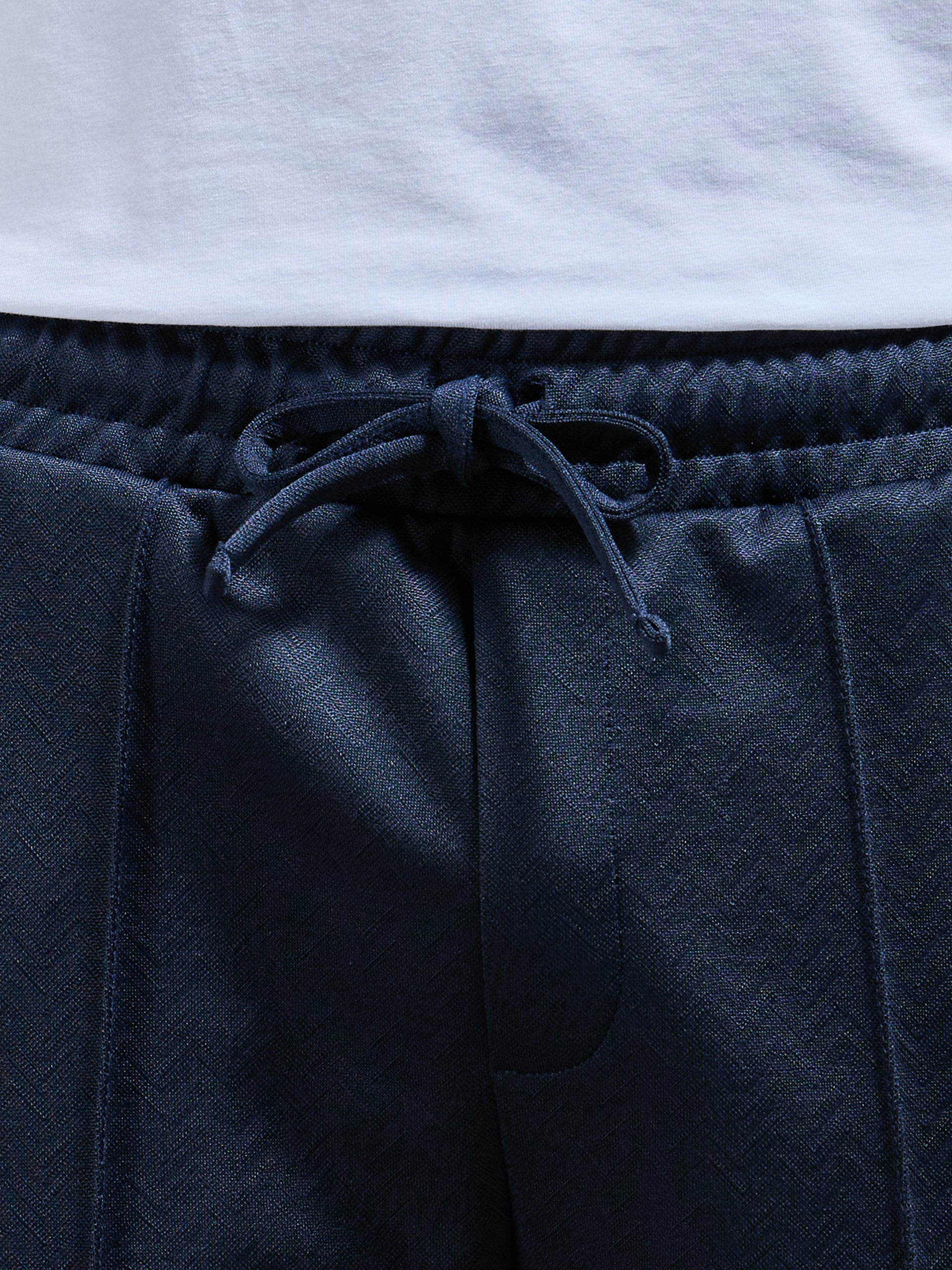 Textured Interlock Short in Navy