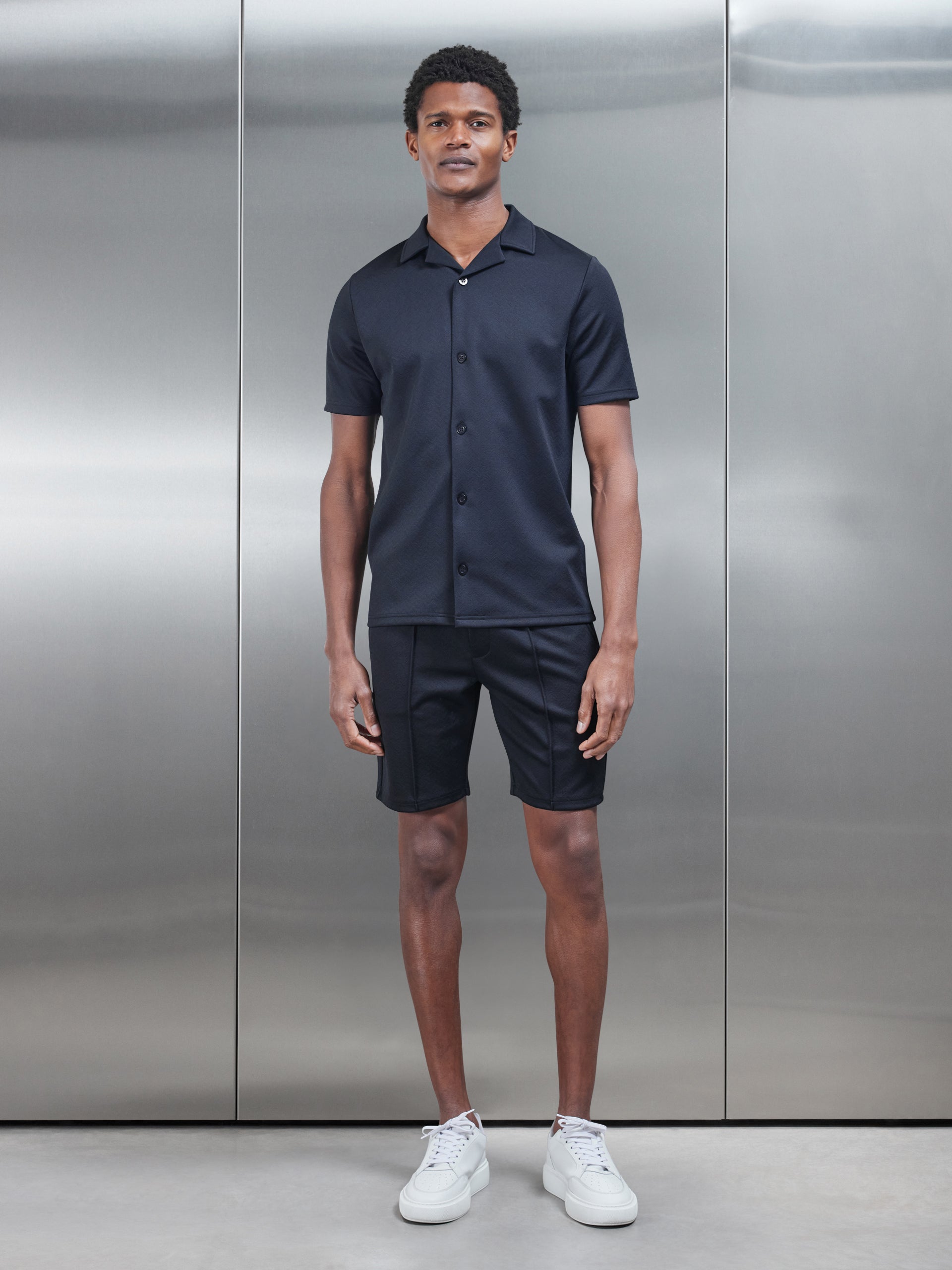 Textured Interlock Revere Collar Shirt in Black