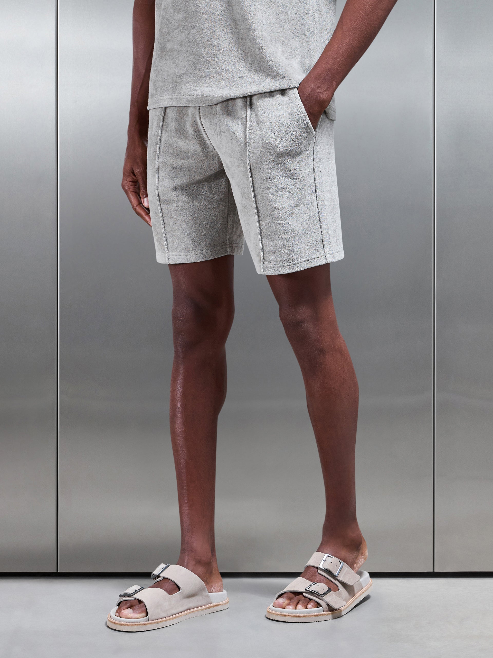 Towelling Short in Stone
