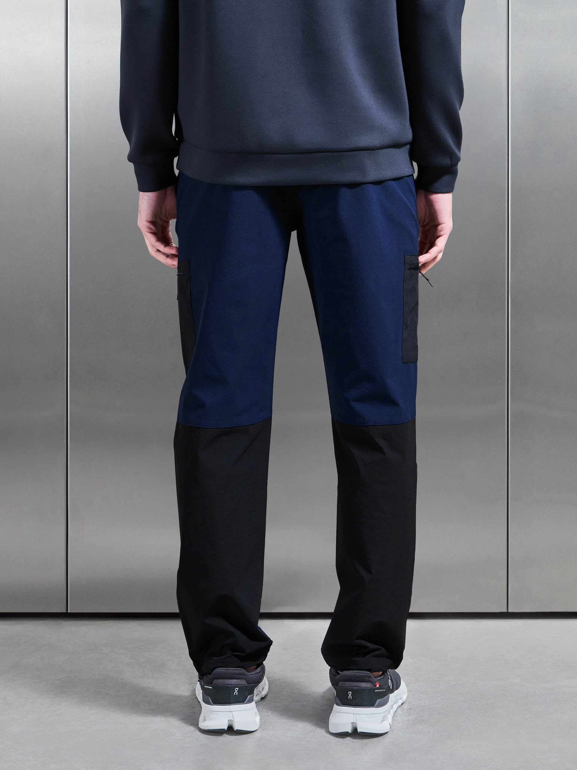 Trail Colour Block Cargo Pant in Navy