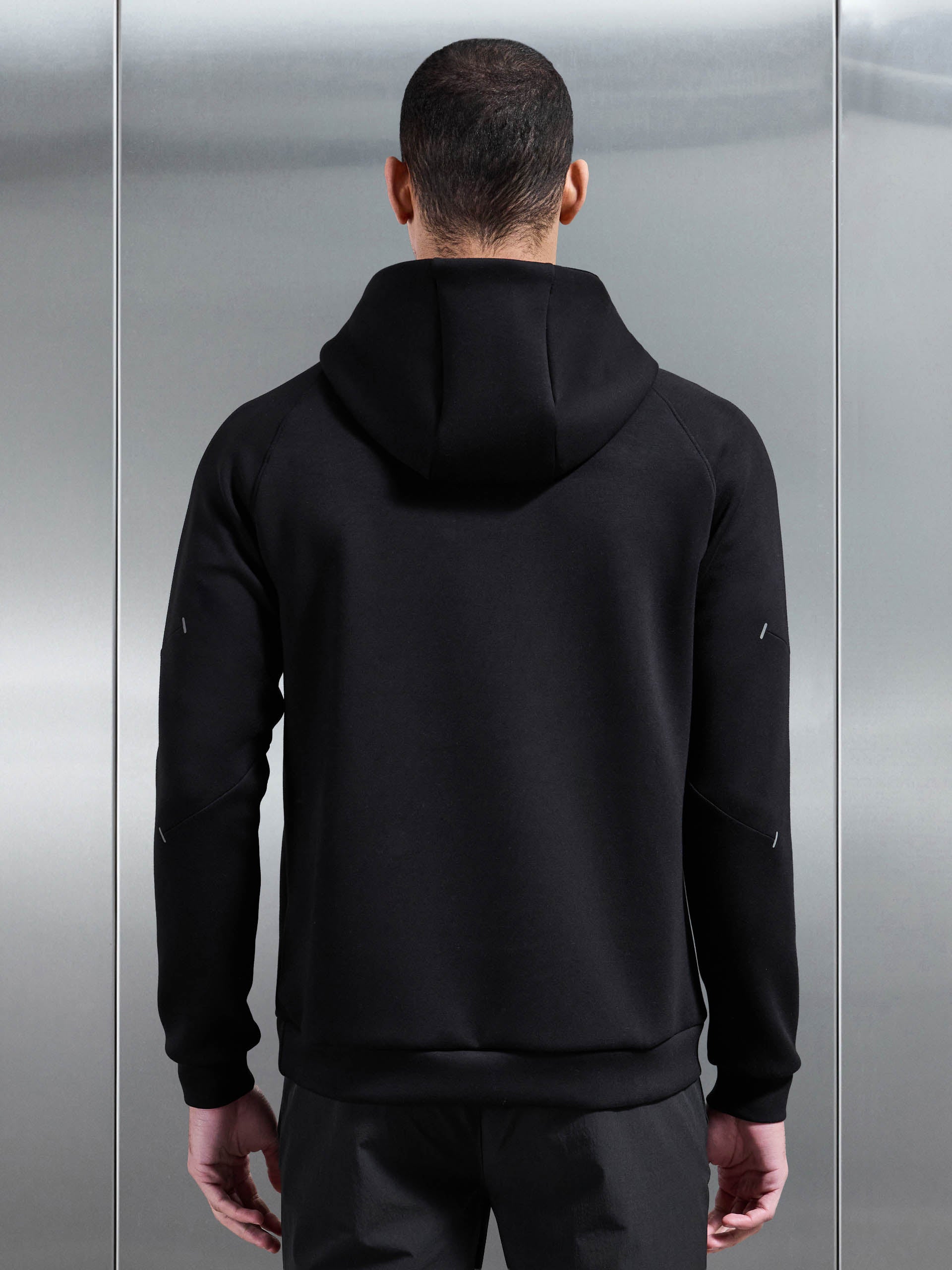 Trail Hybrid Hoodie in Black
