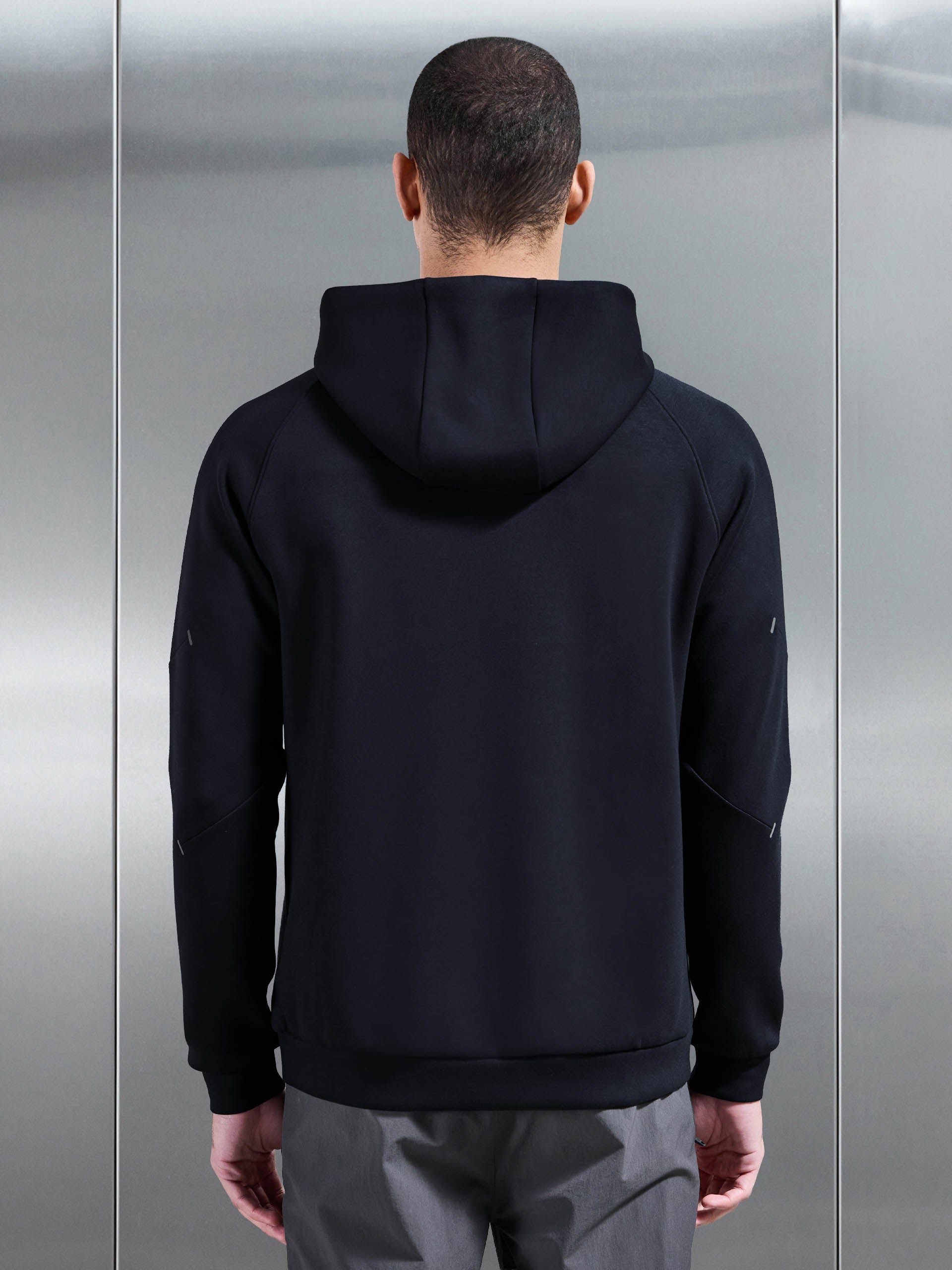 Trail Hybrid Hoodie in Navy