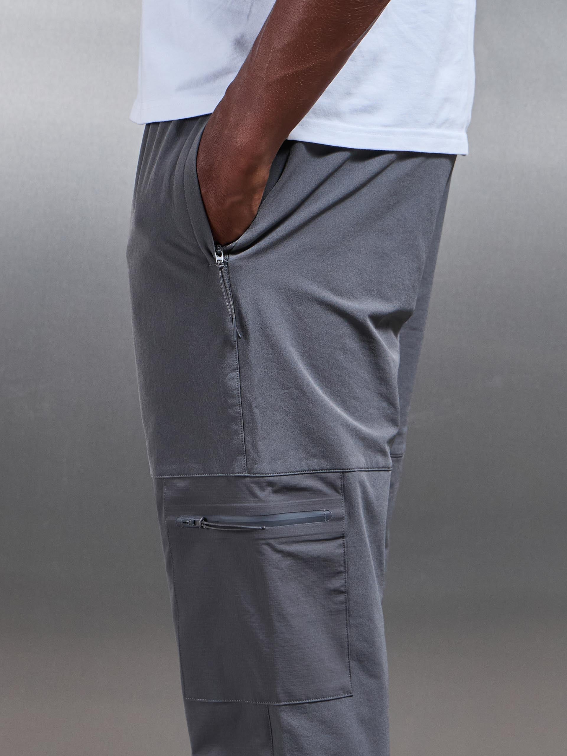 Trail Pant in Grey