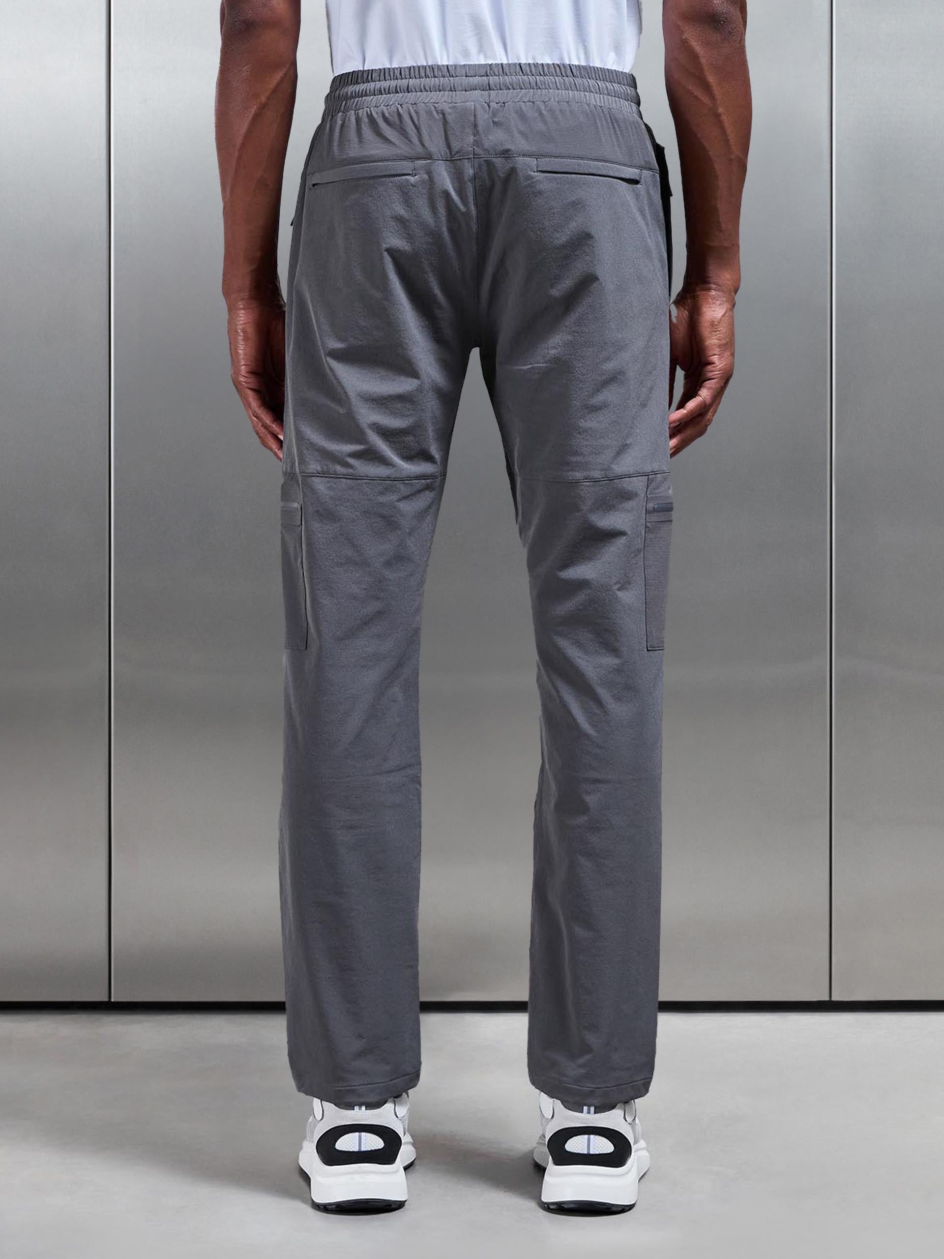 Trail Pant in Grey