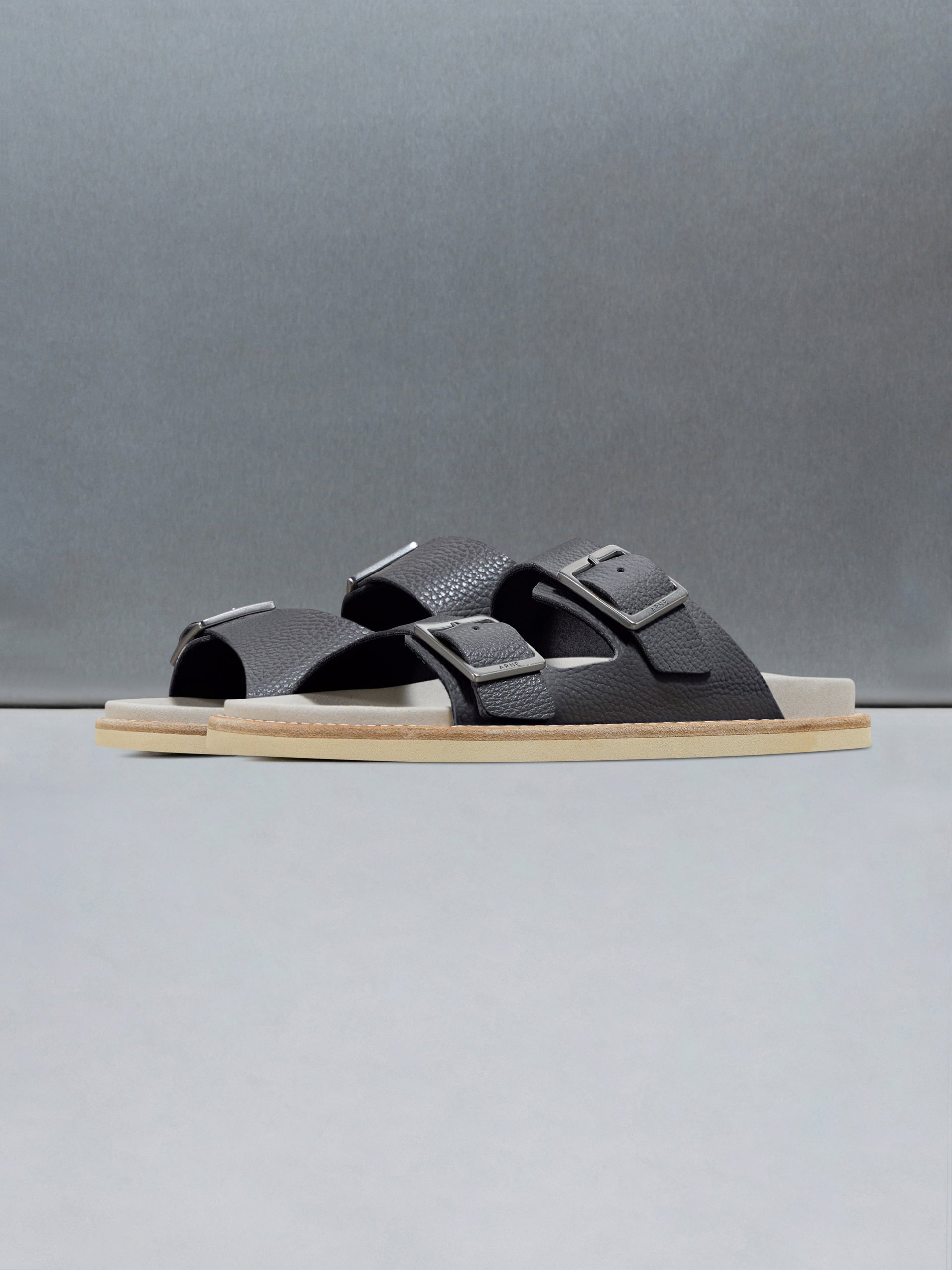 Tumbled Leather Sandal in Charcoal