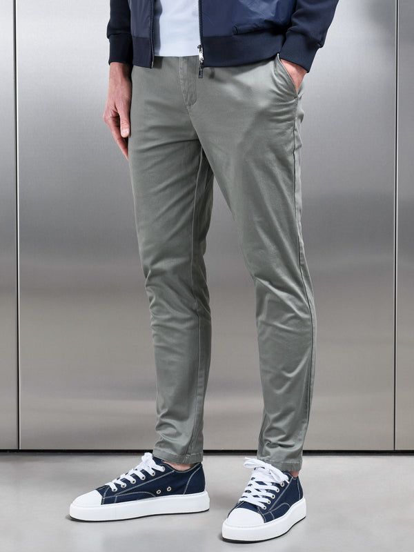 Slim Fit Chino Trouser in Olive