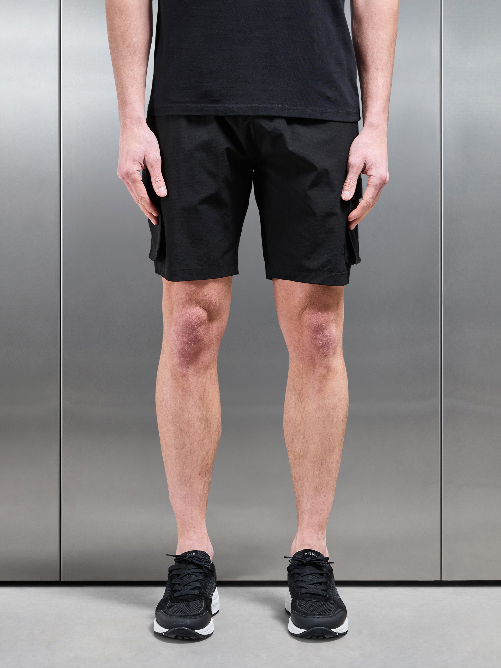 Utility Cargo Short in Black