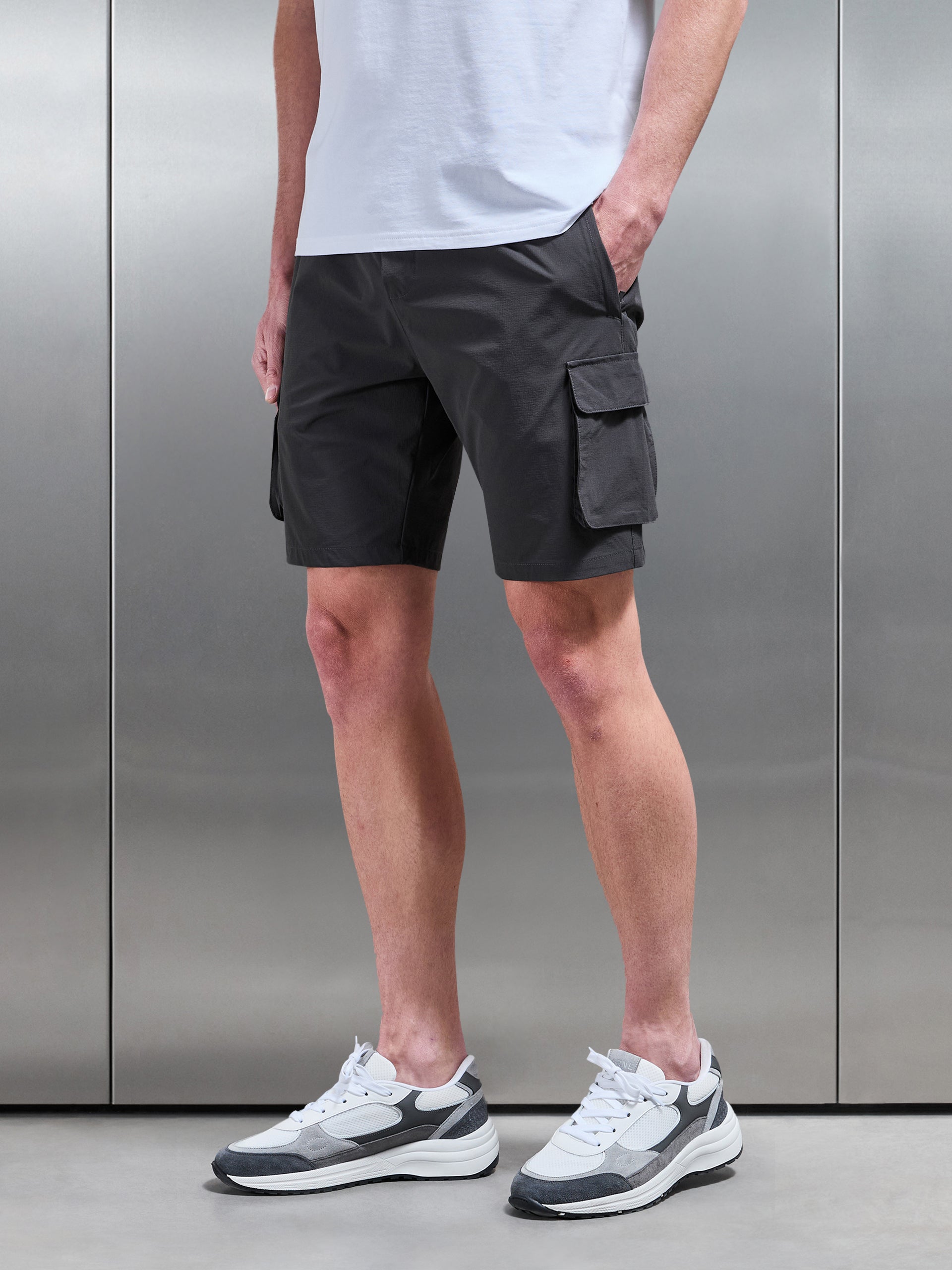 Utility Cargo Short in Grey