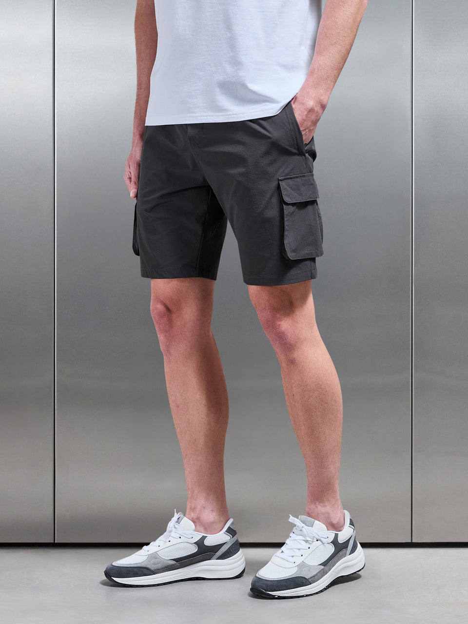 Utility Cargo Short in Grey