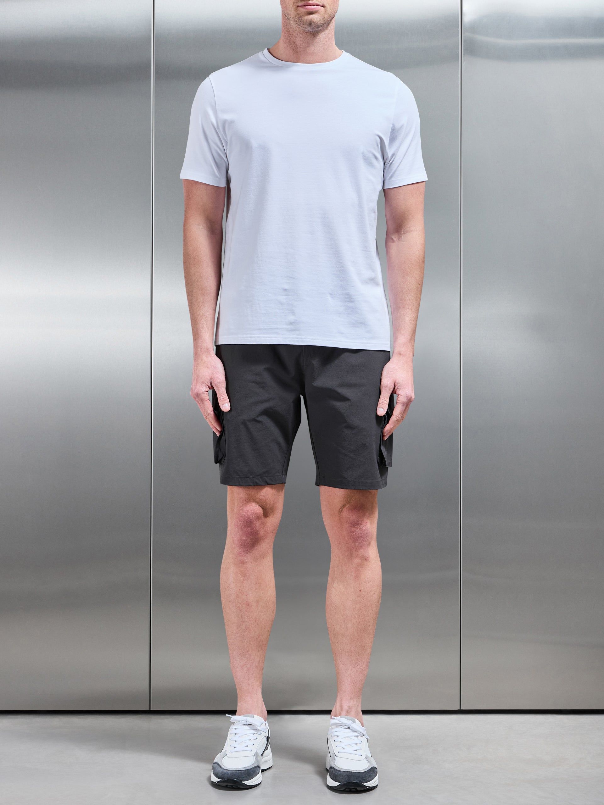 Utility Cargo Short in Grey