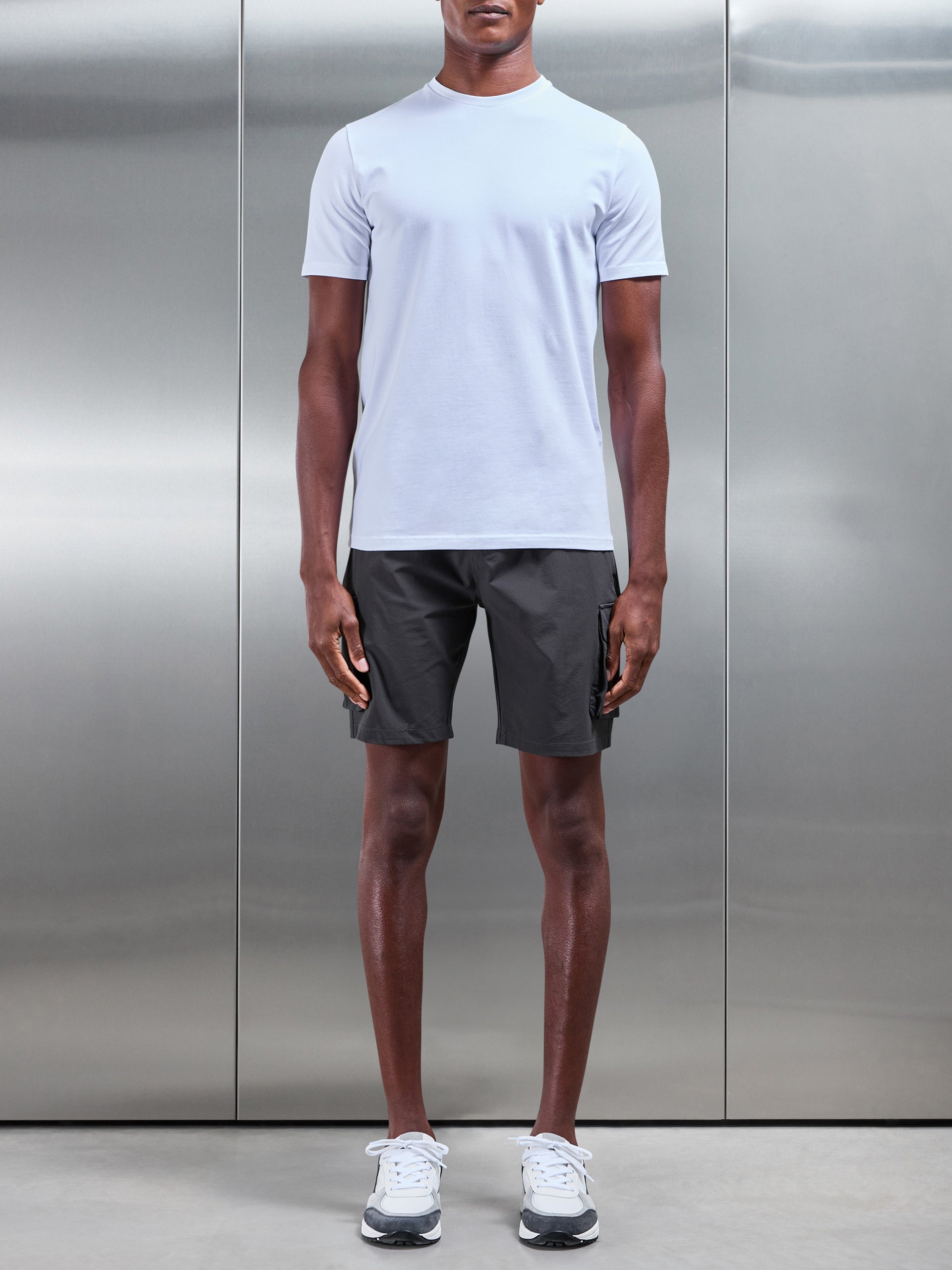 Utility Cargo Short in Grey