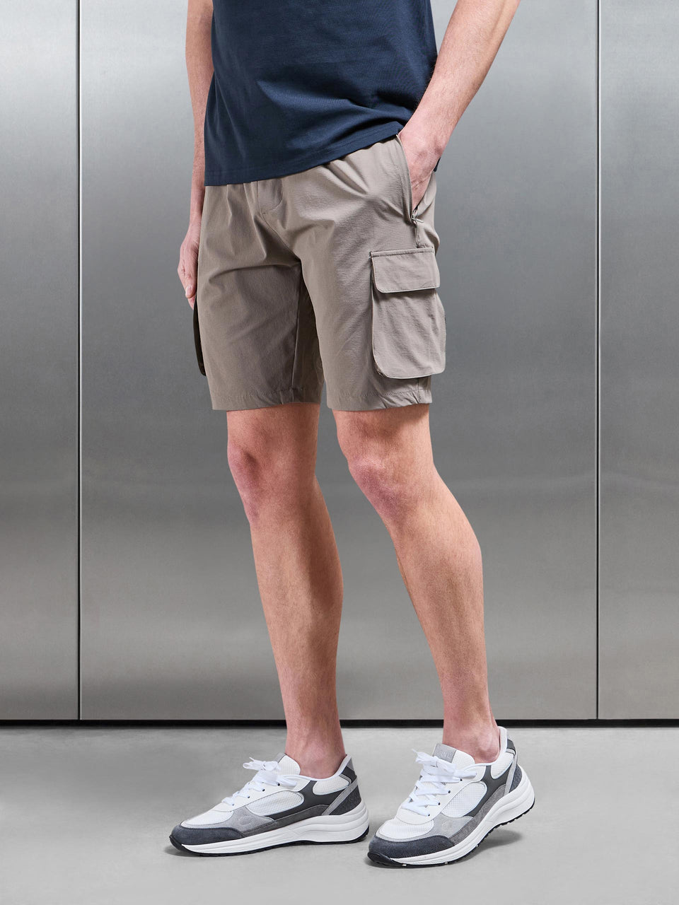 Utility Cargo Short in Olive