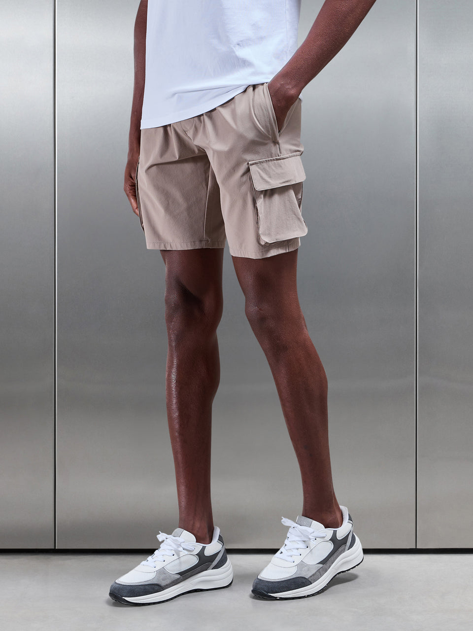 Utility Cargo Short in Taupe