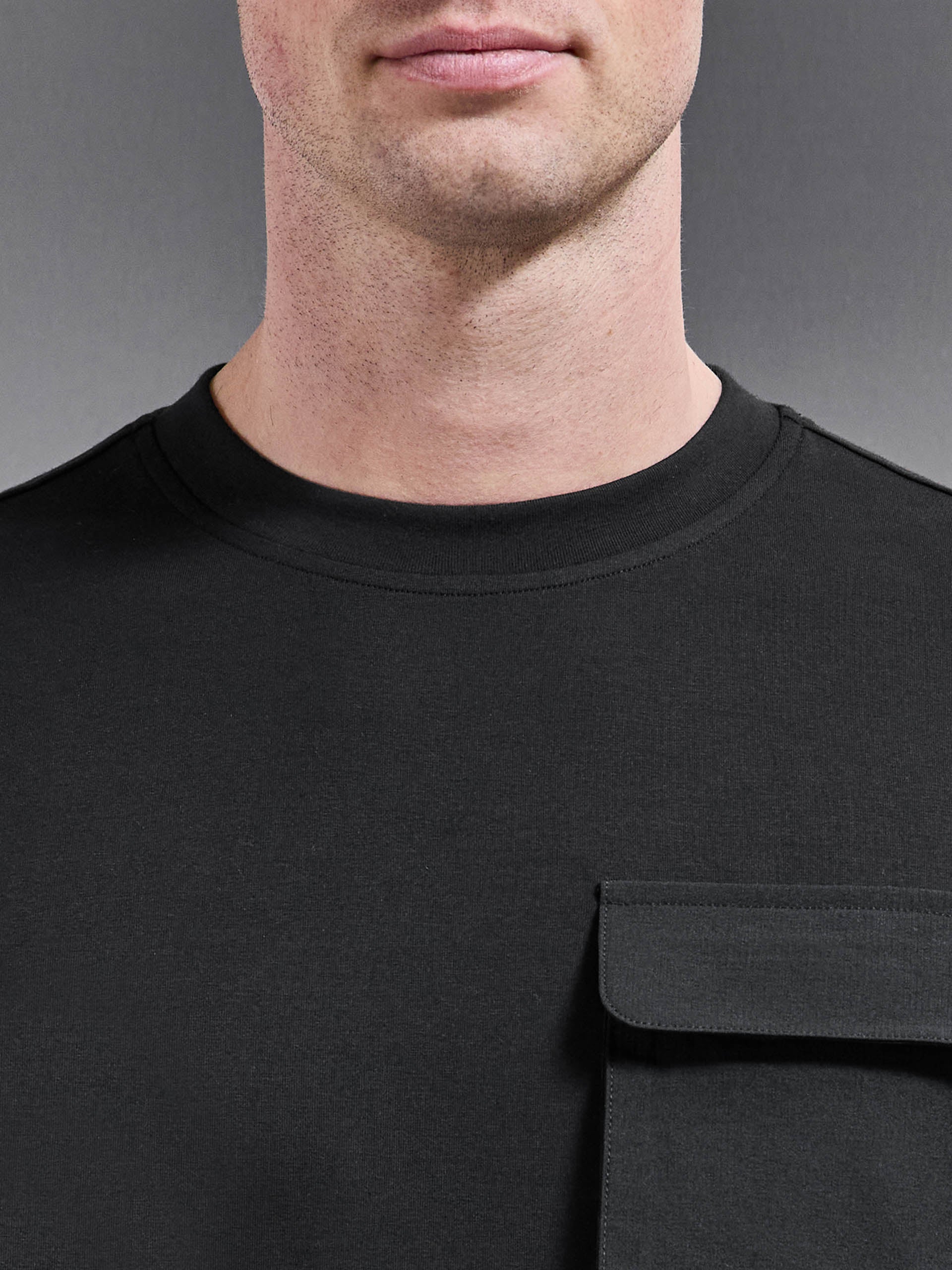Utility Cargo T-Shirt in Black
