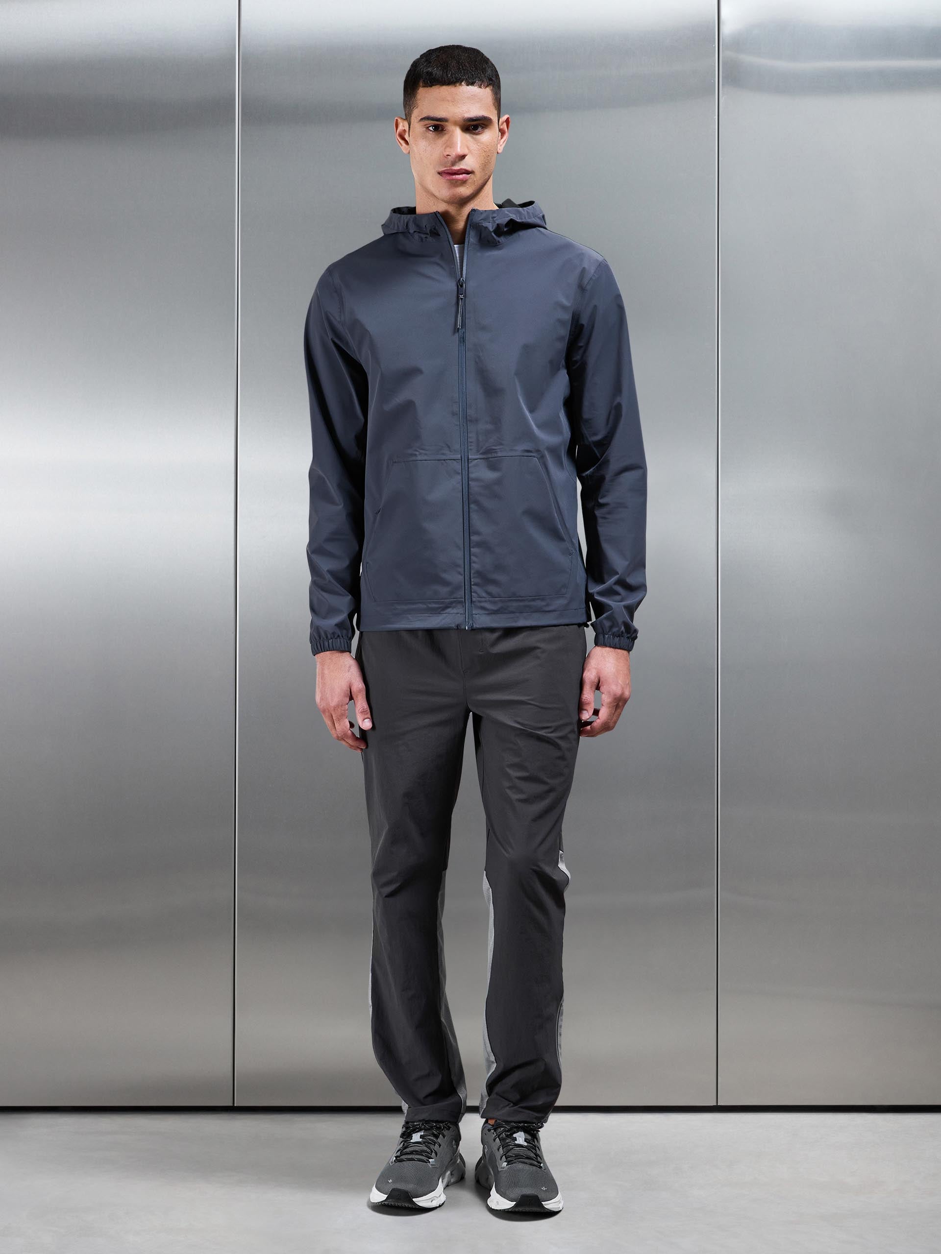 Utility Trail Trackpant in Grey