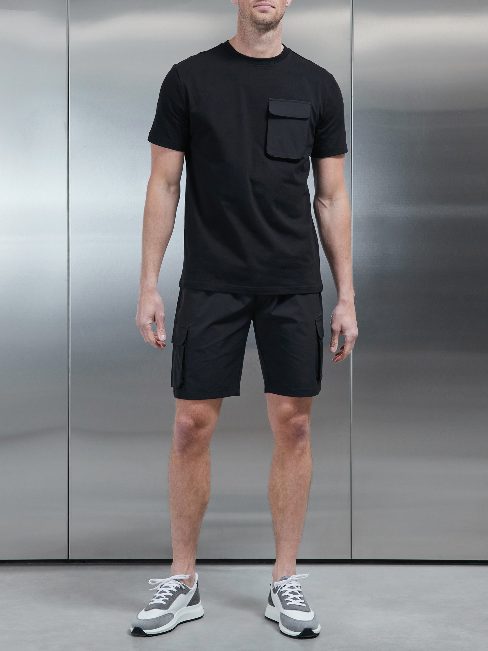 Utility Cargo Short in Black