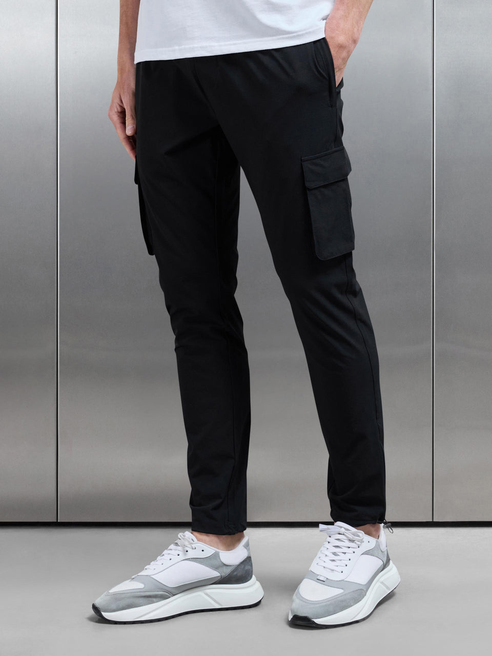 Utility Cargo Pant in Black