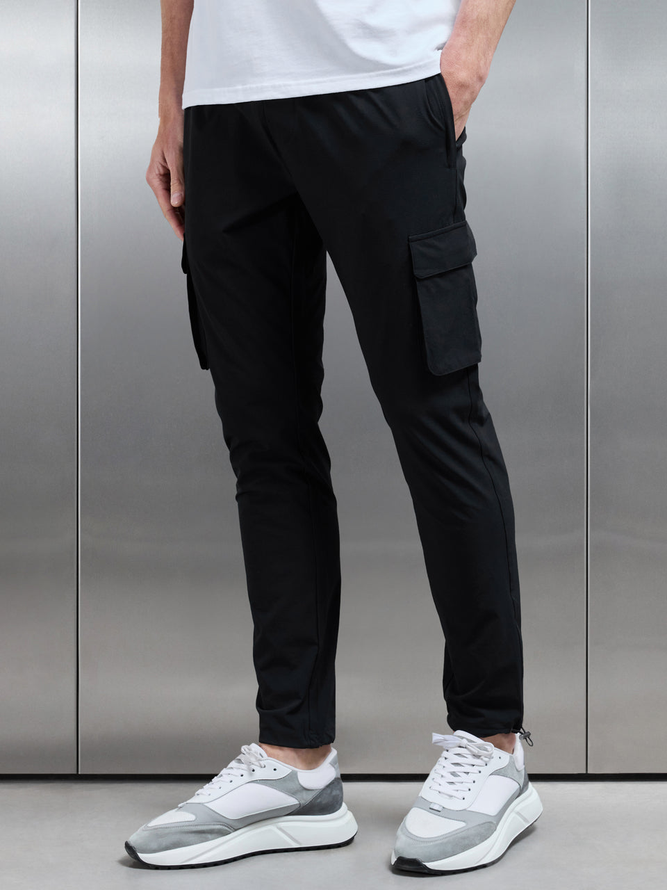 Utility Cargo Pant in Black