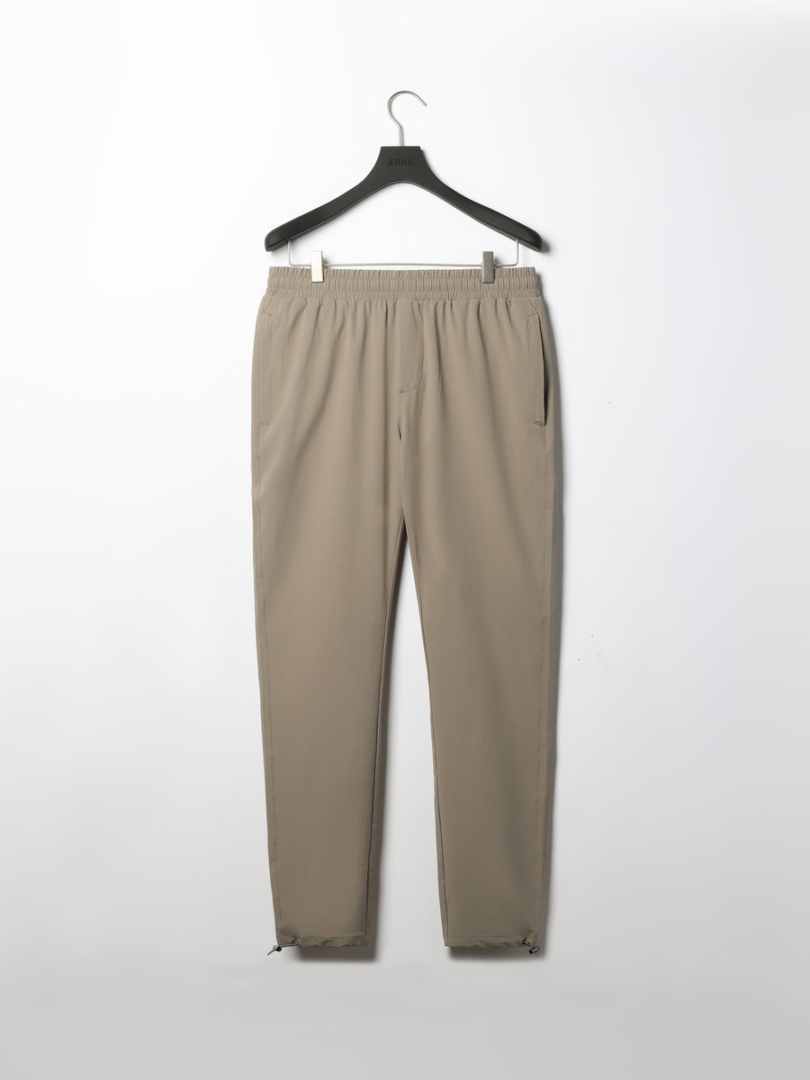 Utility Trackpant in Taupe