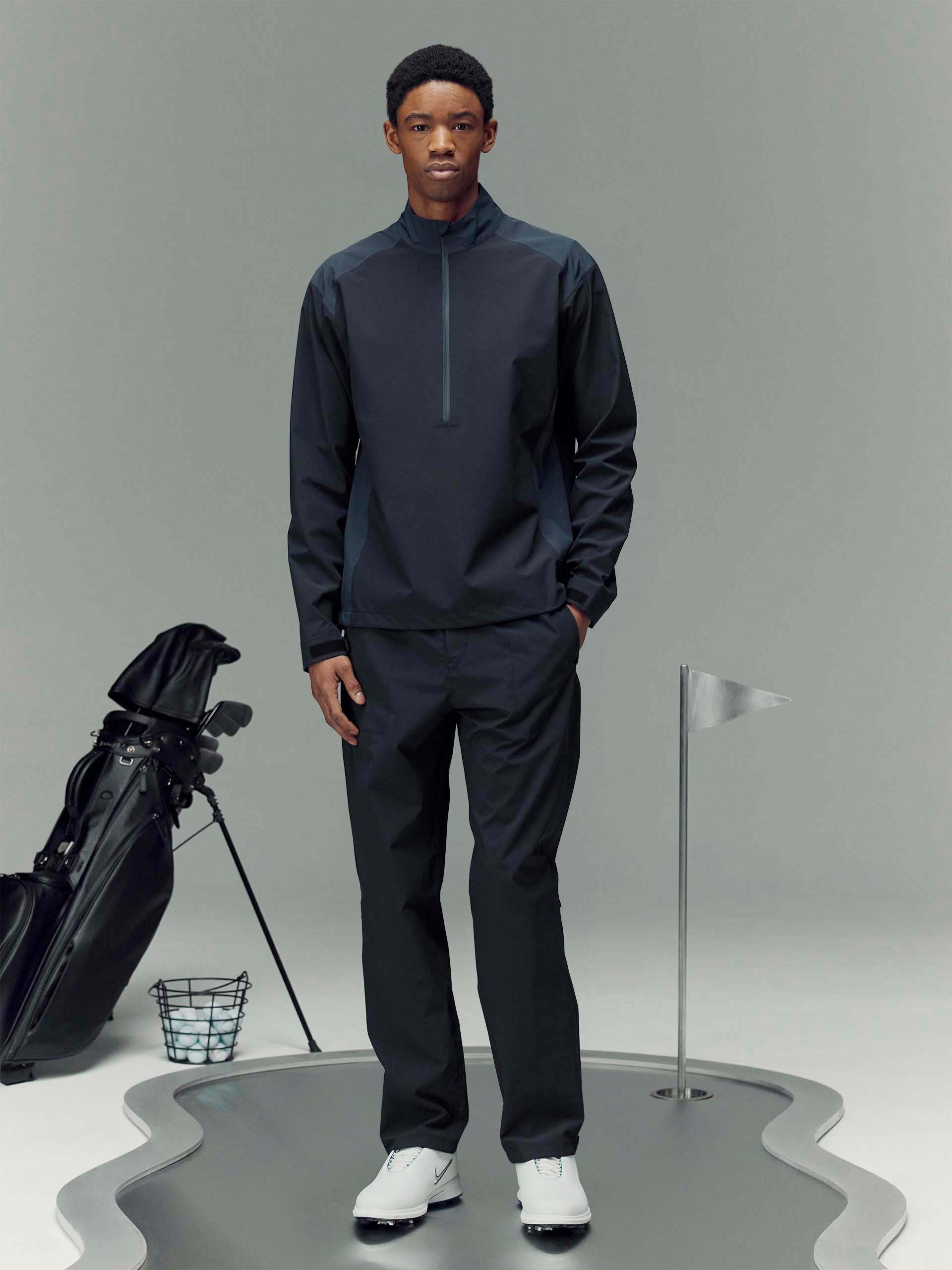 Waterproof Golf Colour Block Half Zip in Navy