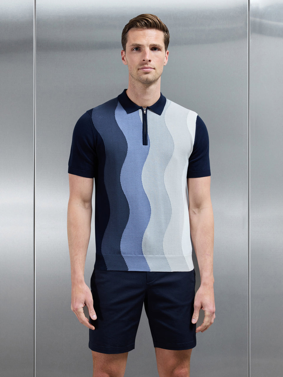 Wave Knitted Zip Polo Shirt in Navy