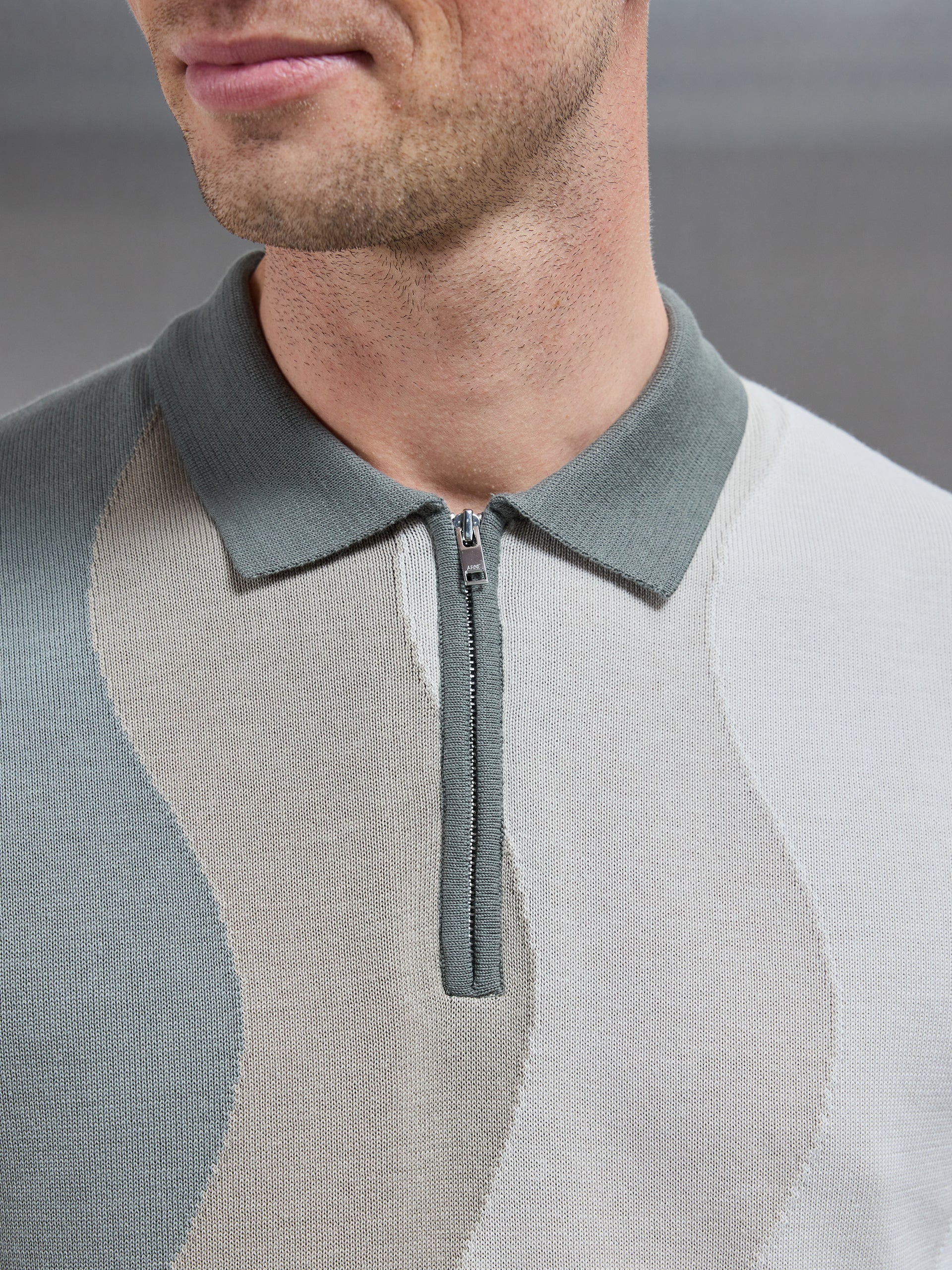 Wave Knitted Zip Polo Shirt in Sage