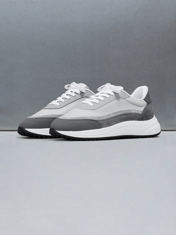 Wave Runner in Pearl Grey