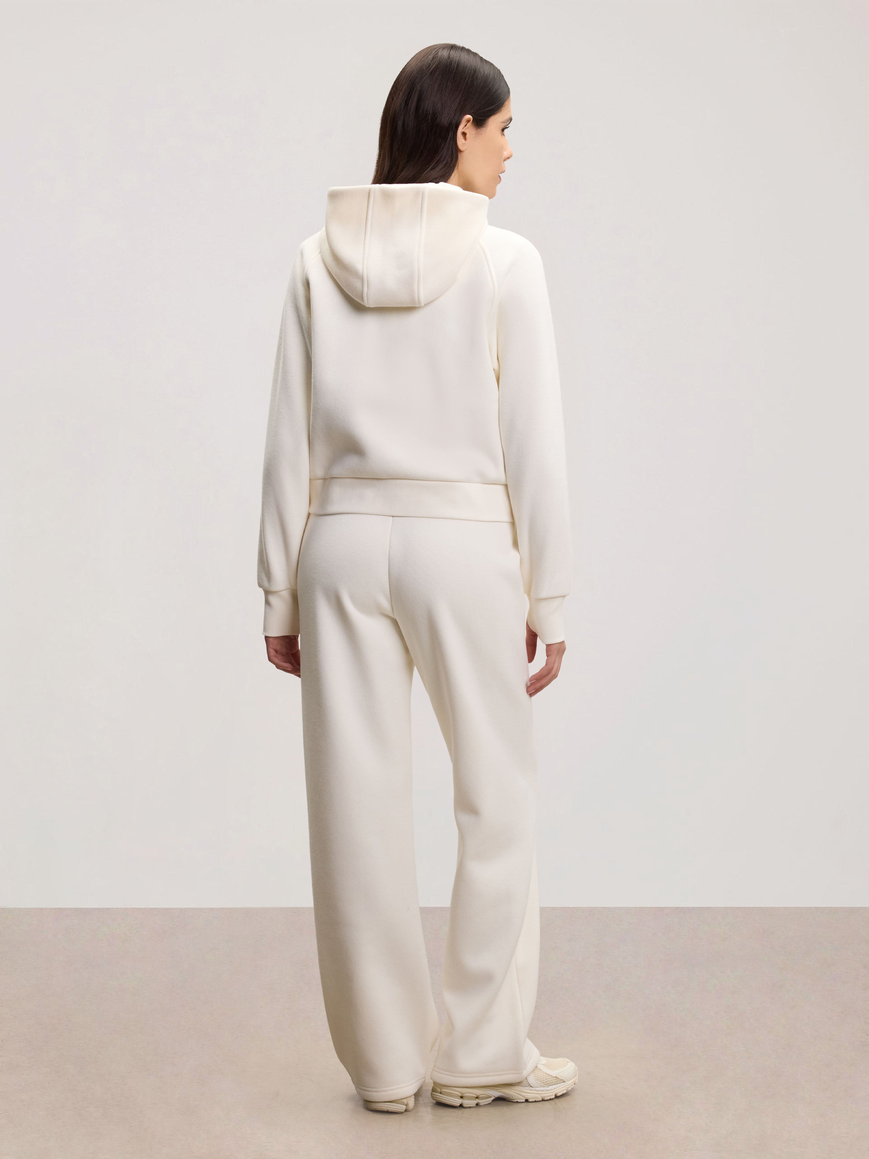 Womens Cosy Fleece Straight Leg Jogger in Ecru