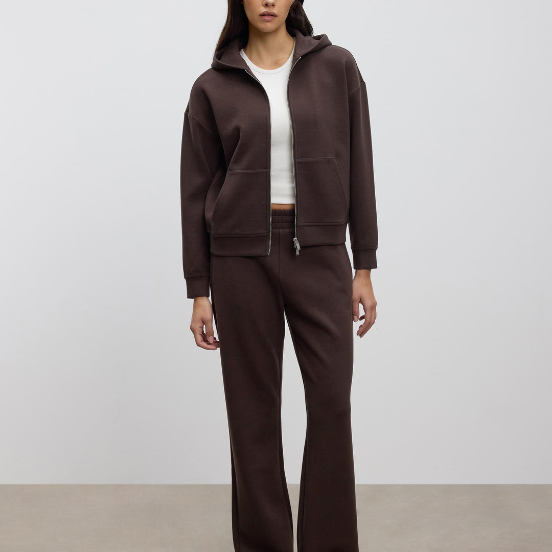 Womens Knitted Straight Leg Jogger in Brown