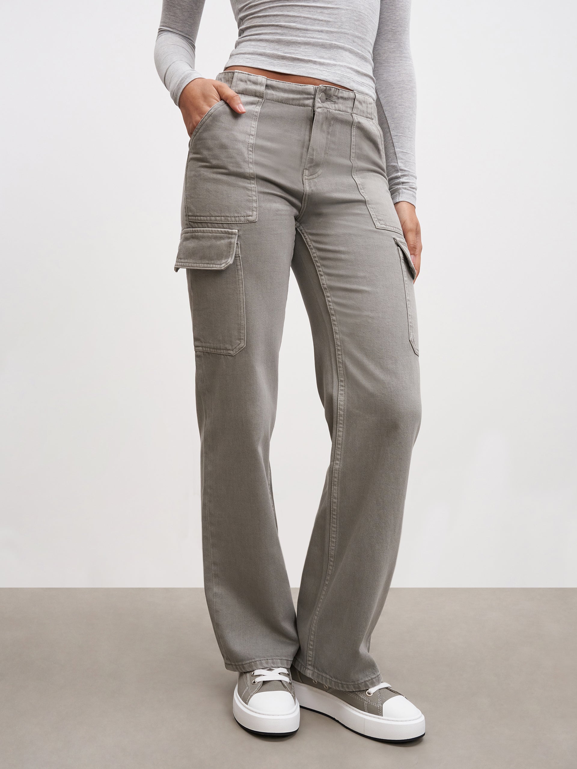 Womens Mid Rise Cargo Pant in Grey