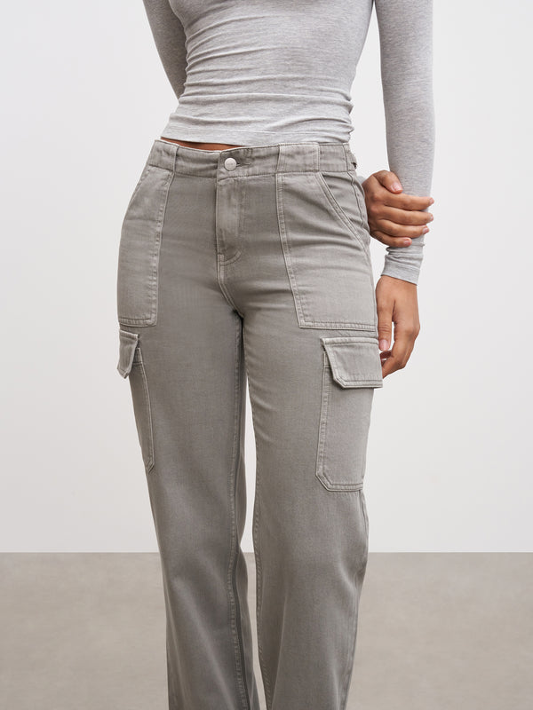 Womens Mid Rise Cargo Pant in Grey