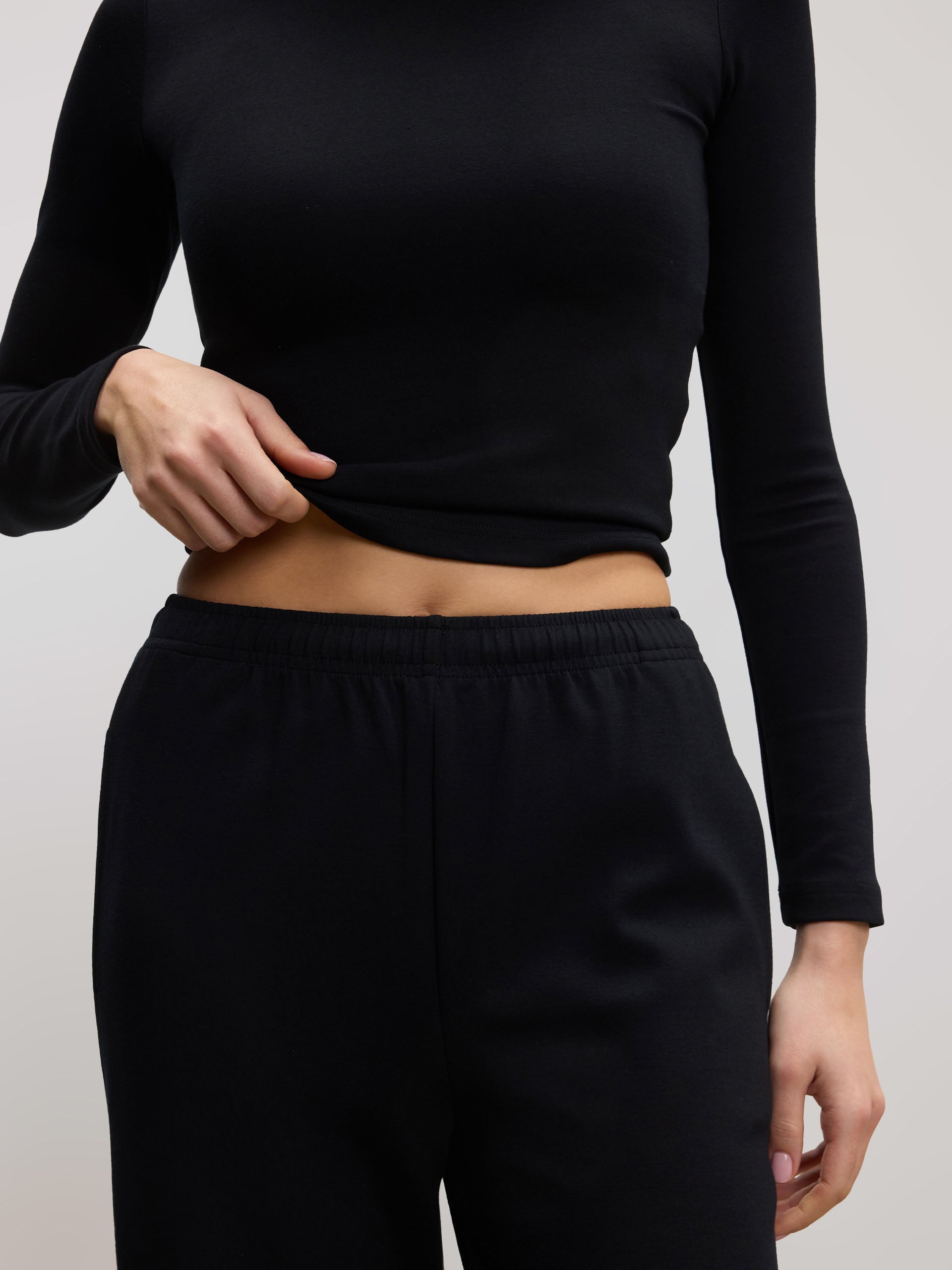 Womens Soft Interlock Jogger in Black