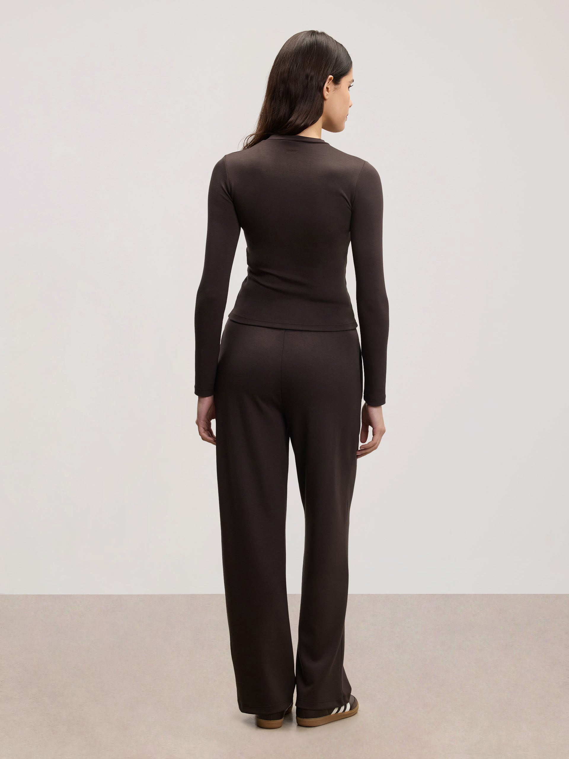 Womens Soft Interlock Jogger in Brown